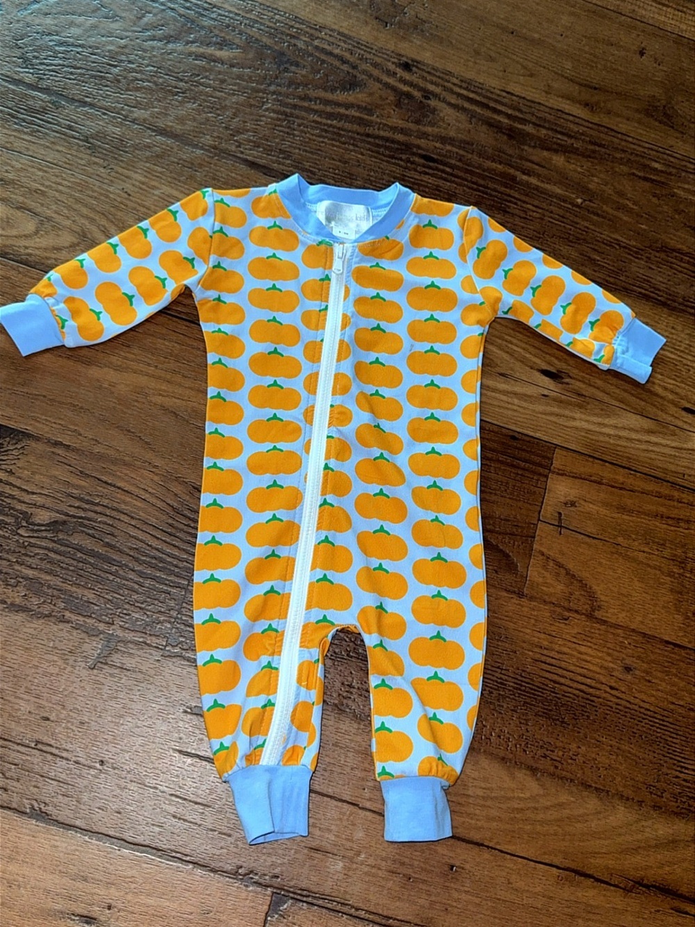 Eliza James Kids Fall Pumpkin Zipper Onesie Size 0 to 3 Months Pristine